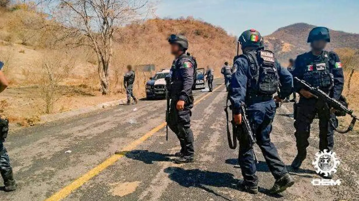 Zihuatanejo - Atacan a policías en zihuatanejo